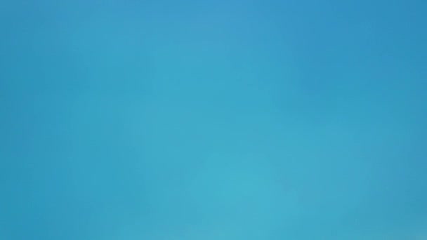 Верхній Вигляд Бірюзової Води Гірського Озера Градієнт Світла Від Світло — стокове відео