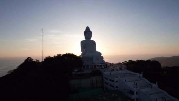 Big Buddha Sunset View Drone Phuket People Climb Steps Statue — Stock Video