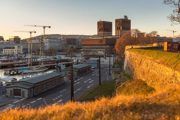 挪威奥斯陆 2019年2月17日 市中心市政厅 美丽的夕阳 — 图库照片