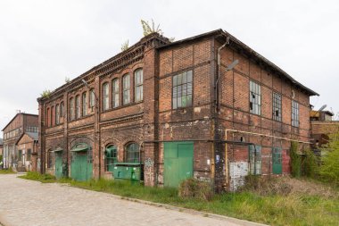 İmparatorluk Tersanesi, Gdansk, Polonya - 01 Mayıs 2019: Eski tuğla bina.