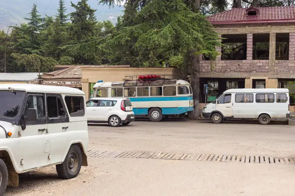 Ijevan Αρμενία September 2019 Αυτοκίνητα Στο Κέντρο Της Μικρής Συνοριακής Εικόνα Αρχείου