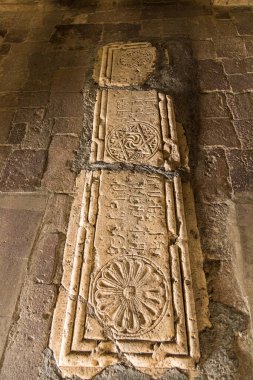 Vank, Nagorno-Karabakh, Azerbaycan - 04 Eylül 2019: Gandzasar Manastırı 'ndaki mezarlar. 13. Yüzyıl Gandzasar Manastırı, Vank yakınlarında..