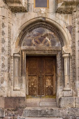 Vank, Nagorno-Karabakh, Azerbaycan - 04 Eylül 2019: Vank yakınlarındaki 13. Yüzyıl Gandzasar Manastırı.