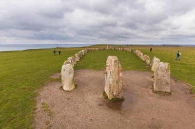 Ales Stenar taş çemberi, İsveç 'in güneyindeki İskandinav bölgesinde taş gemi oval..