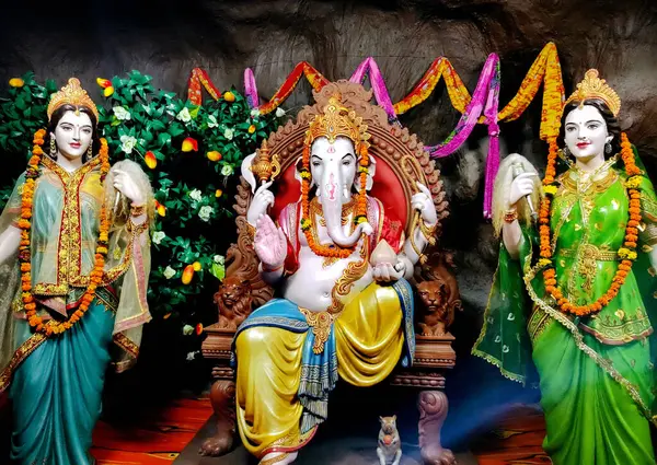 Indiska Ganesha Festivalen Lord Ganesha Statyn — Stockfoto
