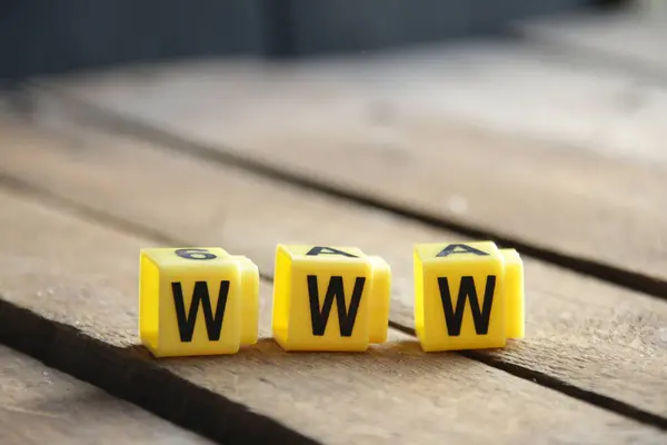 文字Www 古老背景的黄色字母 互联网概念 — 图库照片