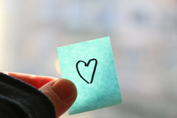 Corazón Con Etiqueta Papel Azul Feliz Cumpleaños Fondo — Foto de Stock