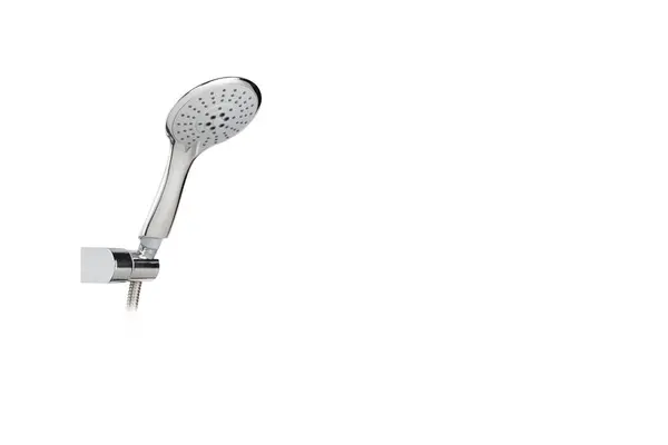 Modern Krom Duş Başlığı, Minimalist Banyo Tasarımı. Modern bir banyo ortamında minimalist bir krom duş başlığı. İç tasarım, ev dekorasyonu ve banyo yenileme projeleri için mükemmel.