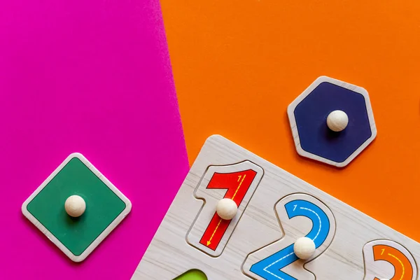 Holzspielzeug Blöcke Mit Zahlen Vorschule Grundschulbildung Entwicklungsspiele Für Kinder Pädagogisches — Stockfoto