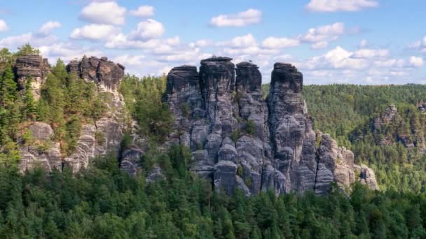 Saechsische Schweiz Adalah Taman Nasional Jerman Yang Terkenal Akan Batu — Stok Video