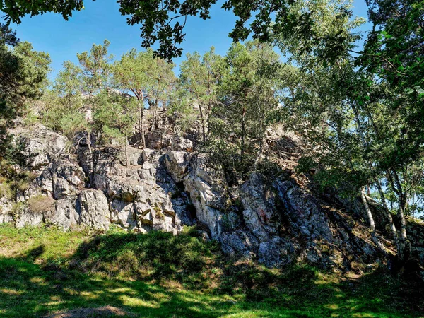 Grosser Pfahl是巴伐利亚的地质遗迹 也是巴伐利亚最大 最重要的地质矿产之一 你可以在这里看到白色的石英岩 了解德国的普法尔龙等传说 — 图库照片