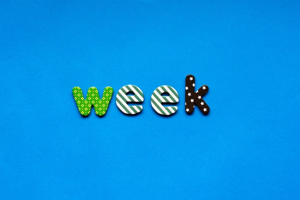 Colorido Palavra Semana Fundo Papel Azul — Fotografia de Stock
