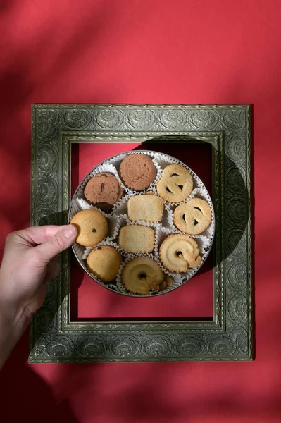 Caixa Abstrata Biscoitos Natal Dentro Quadro Clássico — Fotografia de Stock