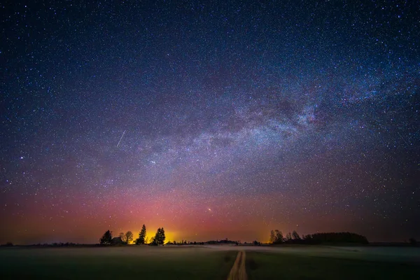 Mléčná Dráha Galaxie Zářící Noci Kvalitní Fotografie — Stock fotografie