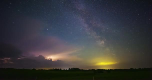 Καταιγίδα Νύχτα Γαλαξία Κινείται Στον Ουρανό Υψηλής Ποιότητας Πλάνα — Αρχείο Βίντεο
