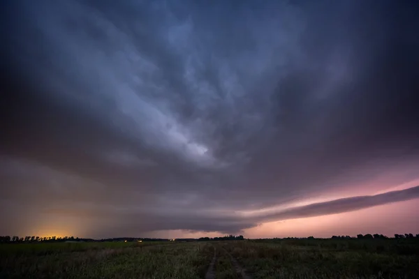 Supercell Gewitter Der Nacht Mit Vielen Blitzen Hochwertiges Foto — Stockfoto