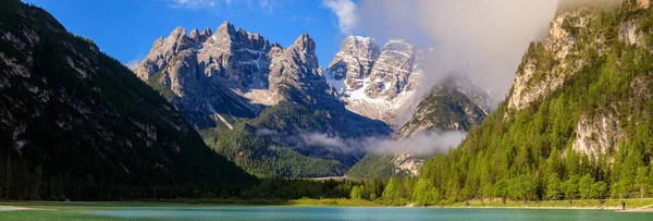 Panorama Jeziora Lago Landro Dolomitach Południowy Tyrol Włochy Europa — Zdjęcie stockowe
