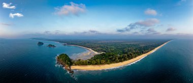 Koh Prathong Adası Panorama, Hava Aracı Manzarası Güzel Mercan Resifleri ve Beyaz Kum Sahili, Phang Nga, Tayland