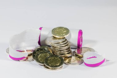 İspanya 'da iki euro para basıldı. Yıl 2023.