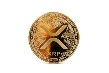 Beyaz zemin üzerinde Altın Dalgalanma XRP kripto para.
