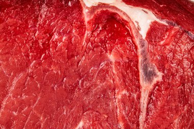 Çiğ et dokusuna yakın çekim.