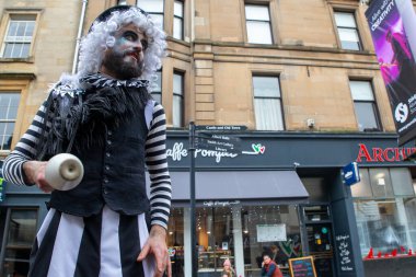 22 Ekim Cumartesi Stirling Açık Sokak Festivali. Stirling şehri, İskoçya, İngiltere dünya çapındaki Açık Sokak hareketine katılıyor. Trafiksiz Stirling şehir merkezinde bedava, eğlenceli aktivitelerle dolu.. 