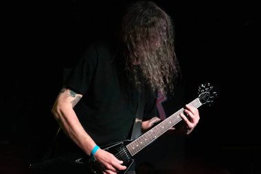 Slay Glasgow, İskoçya 'da 16 Eylül 2023' te Slammer konseri. Slammer, 80 'lerde WEA ile büyük bir plak anlaşması imzalayan ilk İngiliz thrash metal gruplarından biriydi. Köken: Birleşik Krallık; Konum: Bradford, Batı 