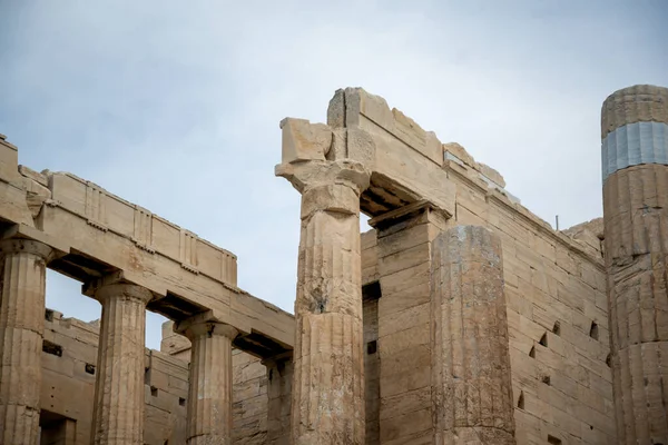 Edificio Antiguo Con Columnas Atenas Grecia — Foto de Stock