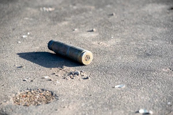 乌克兰枪战后的弹壳关闭 — 图库照片