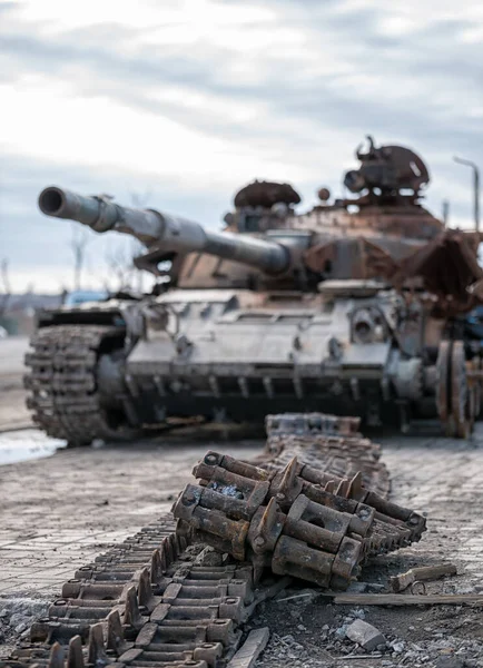 Tanque Militar Dañado Guerra Callejera Ciudad Ucrania Con Rusia — Foto de Stock