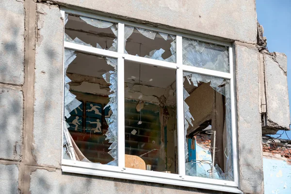 Destruyó Quemó Escuela Ciudad Durante Guerra Ucrania — Foto de Stock