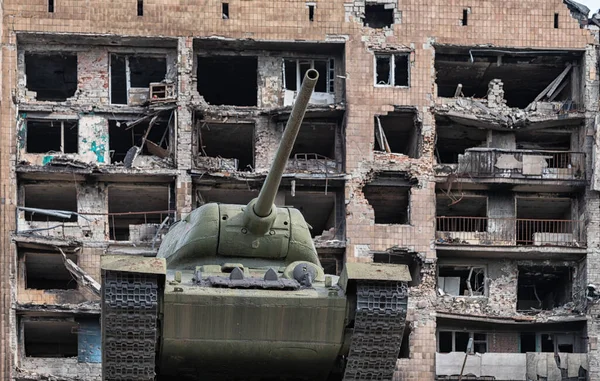 Tanque Militar Guerra Callejera Ciudad Ucrania Con Rusia — Foto de Stock