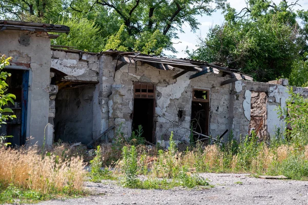 Зруйновані Будинки Покинутому Місті Війни Людей Україні Росією — стокове фото