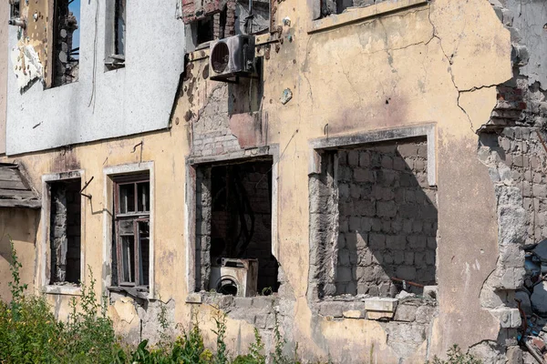 Förstörda Hus Övergiven Stad Utan Folk Krig Ukraina Med Ryssland — Stockfoto