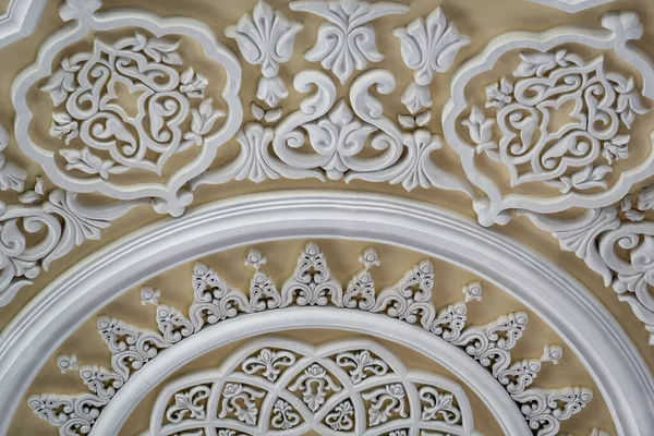 Dôme Avec Décor Traditionnel Dans Fond Architectural Mosquée — Photo