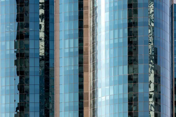 Много Окон Стен Фасада Современного Небоскреба Людей Архитектурный Абстрактный Узор — стоковое фото