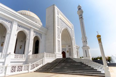 Çeçenistan 'ın başkenti Grozny' deki bir İslam camisinde 