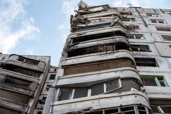 Verwoeste Verbrande Huizen Stad Tijdens Oorlog Oekraïne — Stockfoto