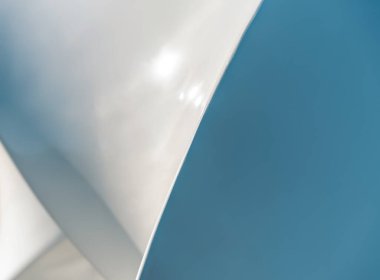 geometrik şekillerin eğri çizgilerinden mavi ve gri soyut arkaplan minimalist tasarım deseni