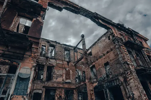 Destroyed Burned Houses City Russia Ukraine War Telifsiz Stok Imajlar
