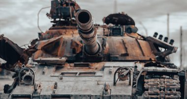 Rusya ile Ukrayna 'daki sokak savaşında hasar gördü.