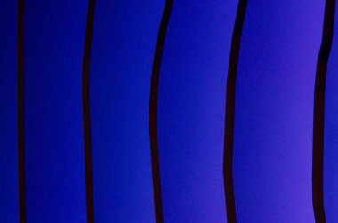 mavi soyut arkaplan deseninin derecelendirme tonları ile siyah çizgiler