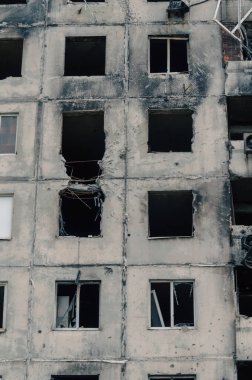 Ukrayna 'daki savaşta kaybedilen evlerde insanlar yoktu.