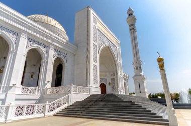Çeçenistan 'ın başkenti Grozny' deki bir İslam camisinde 