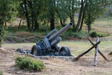 Rusya 'nın Ukrayna ve Kursk bölgesinde askersiz, bomboş ordu tahkimatları.