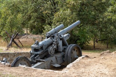 Rusya 'nın Ukrayna ve Kursk bölgesinde askersiz, bomboş ordu tahkimatları.