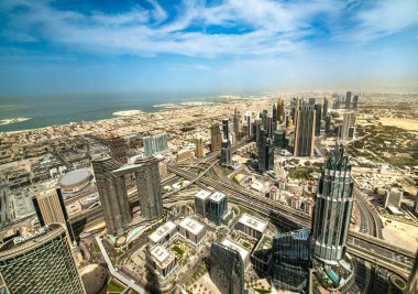 Güzel Arap şehri Dubai.O.A.E. 'nin en güzel manzarası. Mart 2022