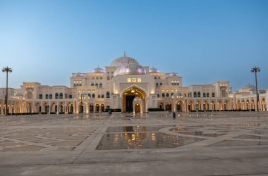 Qasr al-Watan (Ulusun Sarayı) Başkanlık Sarayı. Abu Dabi İ.A.E. Mart 2022