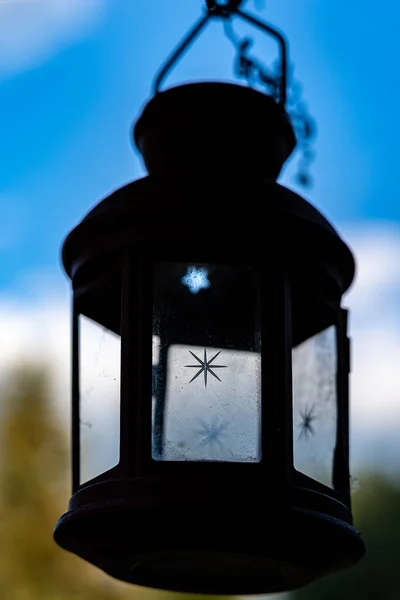 Petite Lanterne Avec Verre Fond Flou — Photo