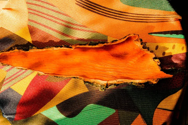 Casca Carvalho Laranja Toalha Mesa Multicolorida Sombras Solares Vista Superior — Fotografia de Stock